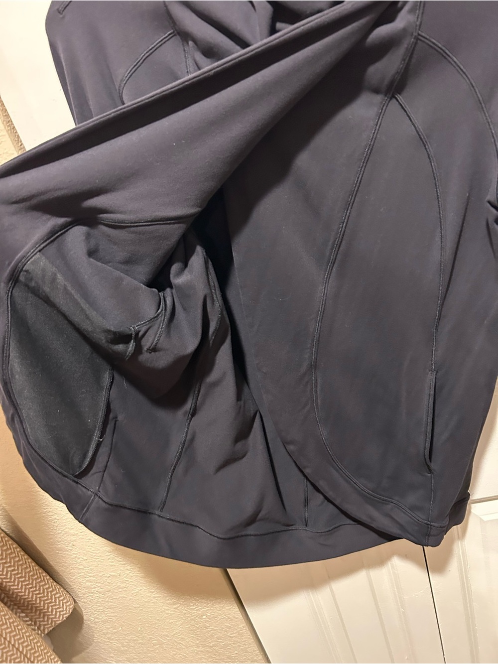 Lululemon Rulu Rally Wrap In Black , size 4 - Picture 10 of 12